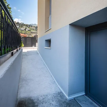 La Finestra Sugli Olivi